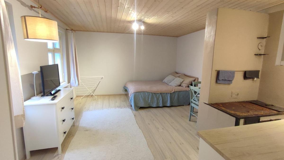 With Private Entrance And Free Parking